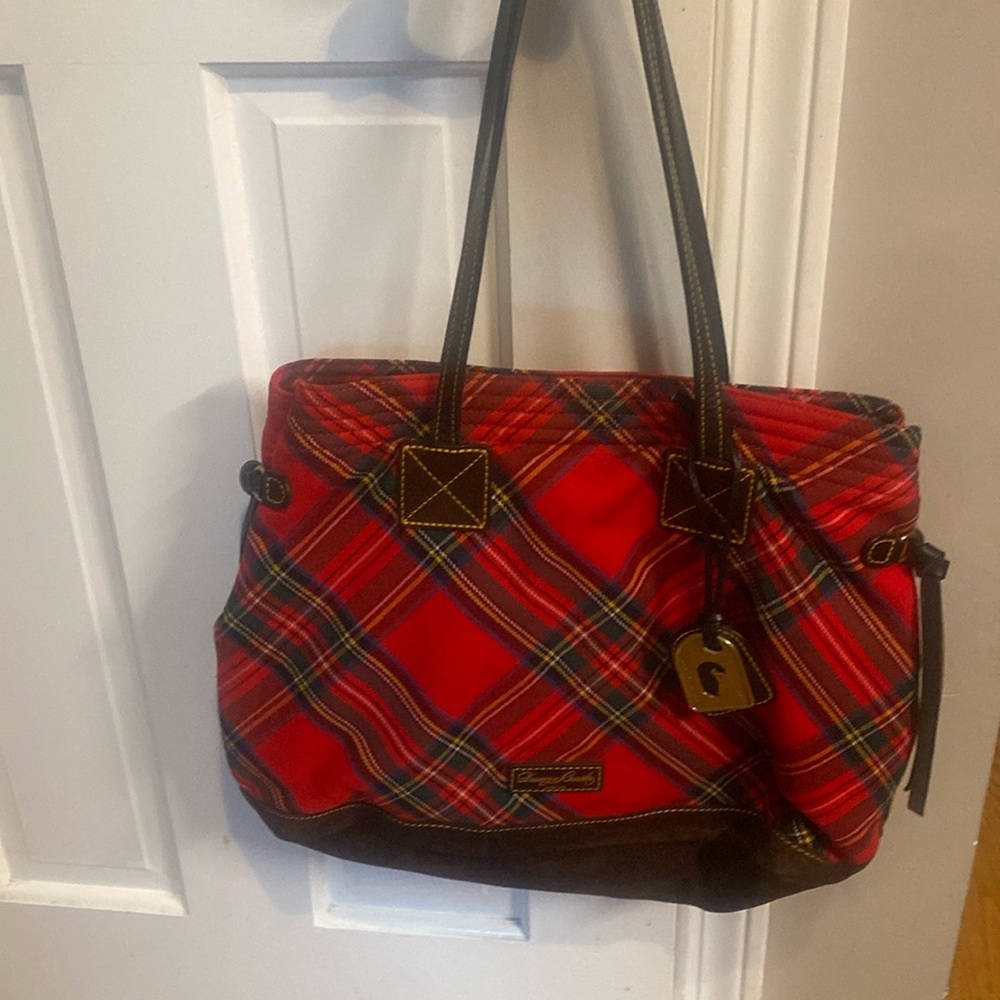 Dooney & Bourke plaid tote purse with shoulder straps.